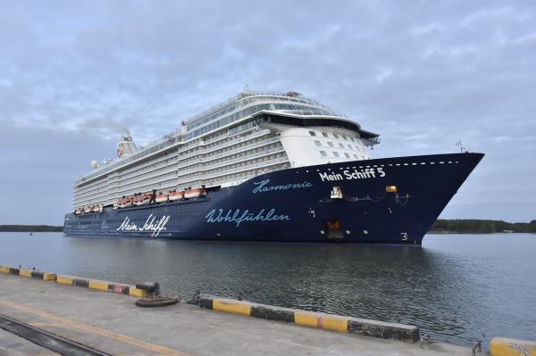 Bà Rịa-Vũng Tàu: Tàu du lịch đưa hơn 2.000 khách Đức 