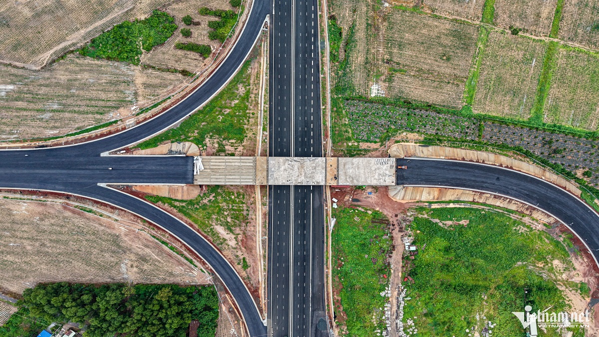 Cao tốc Biên Hòa - Vũng Tàu