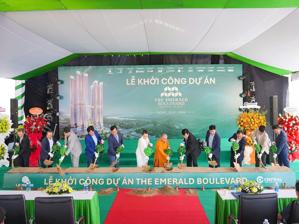 Khởi công The Emerald Boulevard