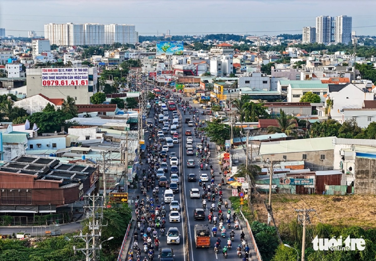 Thúc tiến độ quốc lộ 13