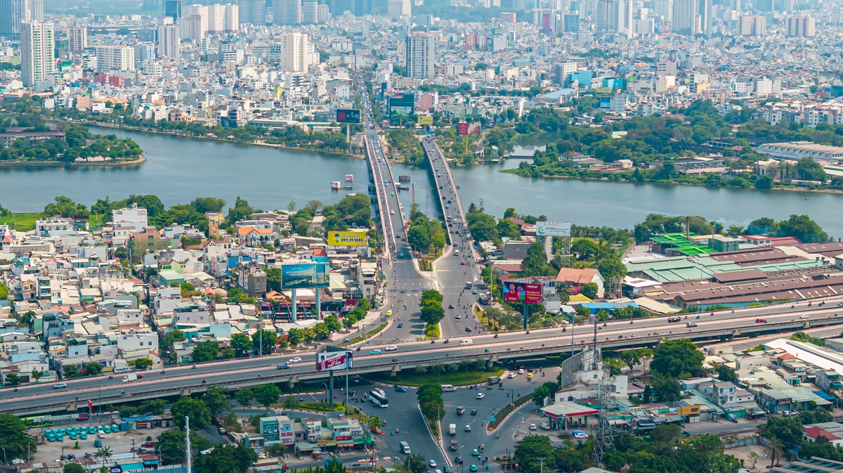 Mở rộng Quốc Lộ 13