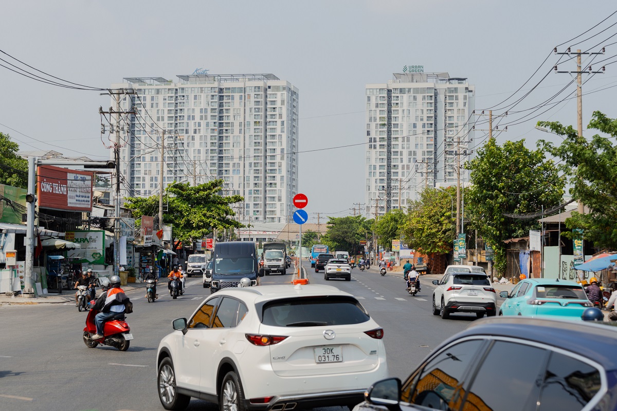 Mở rộng Quốc Lộ 13