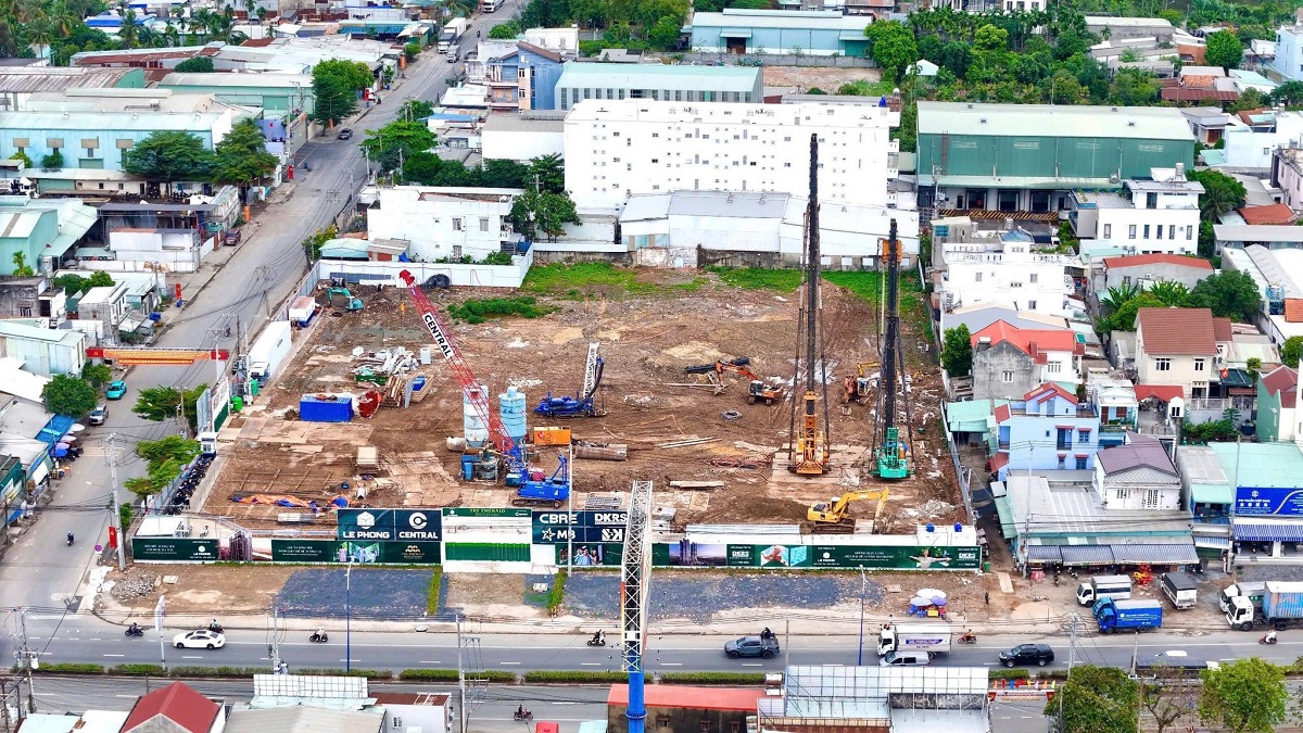 Tiến độ The Emerald Boulevard Tháng 2/2028 Tiến độ The Emerald Boulevard Tháng 2/2028