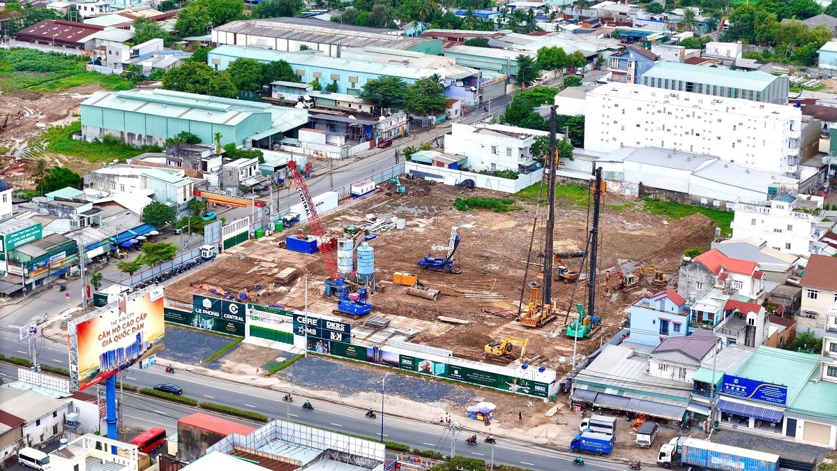 Tiến độ The Emerald Boulevard Tháng 2/2028 Tiến độ The Emerald Boulevard Tháng 2/2028